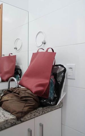 Casa de condomínio à venda com 137m², 3 quartos e 2 vagasLavabo 1