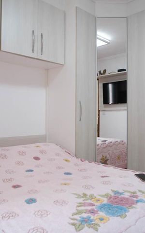 Casa de condomínio à venda com 137m², 3 quartos e 2 vagasSuíte
