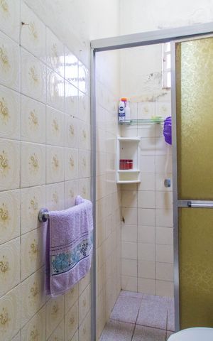 Casa à venda com 150m², 4 quartos e 1 vaga Casa à venda com 150m², 4 quartos e 1 vagaBanheiro da Suíte 1