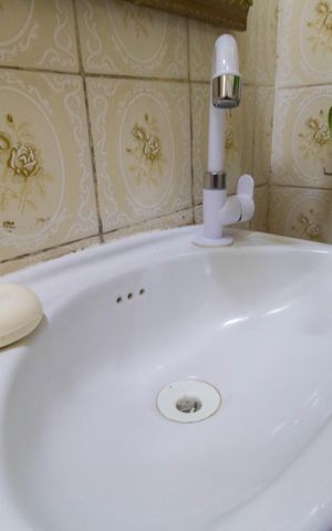 Casa à venda com 150m², 4 quartos e 1 vaga Casa à venda com 150m², 4 quartos e 1 vagaBanheiro da Suíte 1