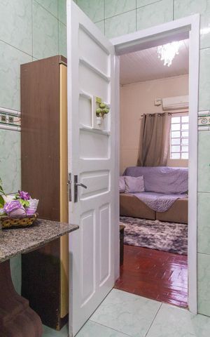 Casa à venda com 150m², 4 quartos e 1 vaga Casa à venda com 150m², 4 quartos e 1 vagaBanheiro da Suíte 2