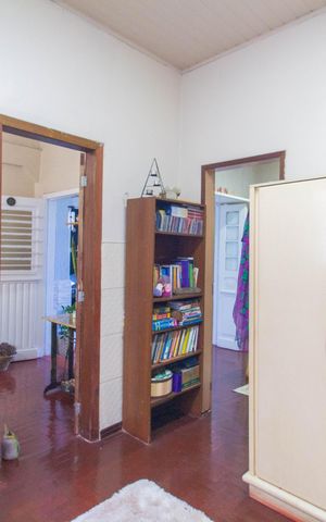 Casa à venda com 150m², 4 quartos e 1 vaga Casa à venda com 150m², 4 quartos e 1 vagaQuarto 2
