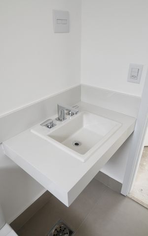 Apartamento à venda com 171m², 3 quartos e 3 vagasBanheiro /Suíte 2