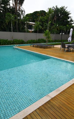 Apartamento à venda com 171m², 3 quartos e 3 vagasÁrea comum - Piscina