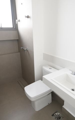 Apartamento à venda com 171m², 3 quartos e 3 vagasBanheiro / Suíte 3