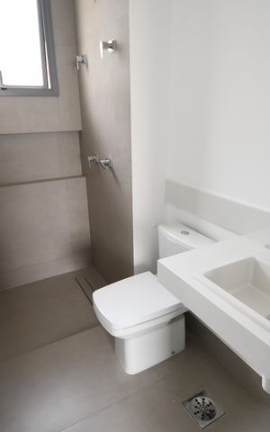 Apartamento à venda com 171m², 3 quartos e 3 vagasBanheiro /Suíte 2