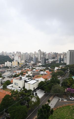 Apartamento à venda com 171m², 3 quartos e 3 vagasSuíte 1 - Vista