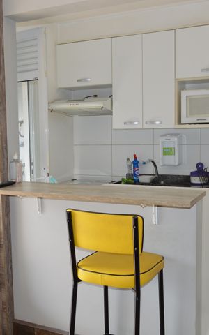 Apartamento à venda com 45m², 2 quartos e 1 vagaCozinha