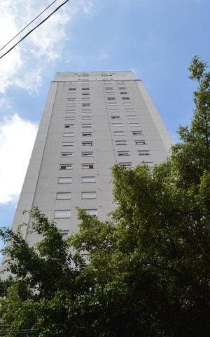Apartamento à venda com 45m², 2 quartos e 1 vagaFachada