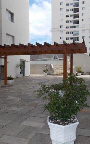 Apartamento à venda com 74m², 2 quartos e 1 vagaÁrea comum