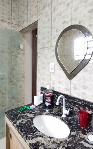 Casa à venda com 297m², 3 quartos e 3 vagas Casa à venda com 297m², 3 quartos e 3 vagasBanheiro Suíte