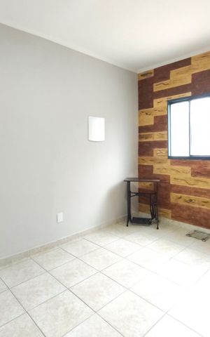Casa à venda com 297m², 3 quartos e 3 vagas Casa à venda com 297m², 3 quartos e 3 vagasQuarto 2
