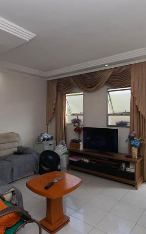 Casa de condomínio à venda com 145m², 3 quartos e 1 vaga Casa de condomínio à venda com 145m², 3 quartos e 1 vagaSala