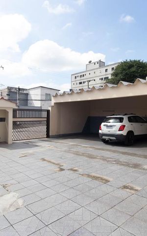 Casa de condomínio à venda com 145m², 3 quartos e 1 vaga Casa de condomínio à venda com 145m², 3 quartos e 1 vagaGaragem