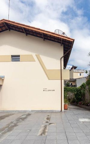 Casa de condomínio à venda com 145m², 3 quartos e 1 vaga Casa de condomínio à venda com 145m², 3 quartos e 1 vagaGaragem