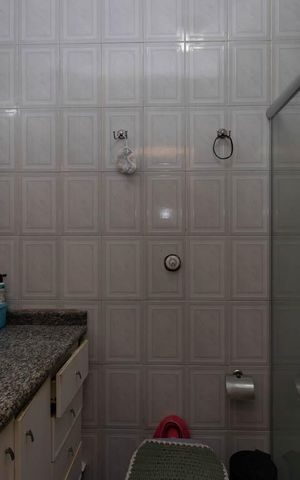 Casa de condomínio à venda com 145m², 3 quartos e 1 vaga Casa de condomínio à venda com 145m², 3 quartos e 1 vagaBanheiro da Suíte