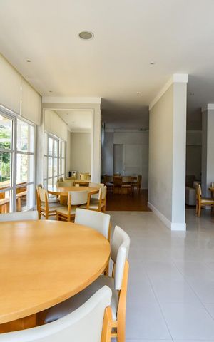 Apartamento à venda com 242m², 5 quartos e 3 vagas Apartamento à venda com 242m², 5 quartos e 3 vagasÁrea comum