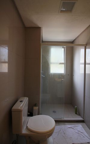 Apartamento à venda com 242m², 5 quartos e 3 vagasSuíte 2 Banheiro