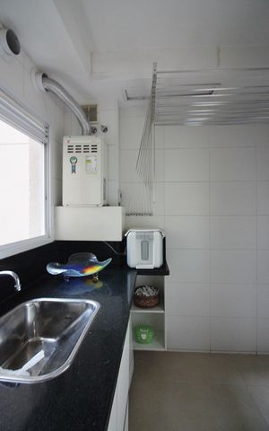 Apartamento à venda com 242m², 5 quartos e 3 vagasÁrea de Serviço