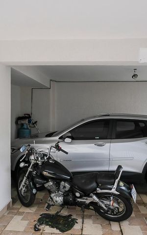 Casa à venda com 207m², 3 quartos e 2 vagasGaragem