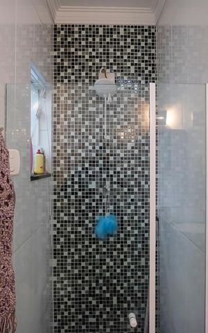 Casa à venda com 207m², 3 quartos e 2 vagasBanheiro