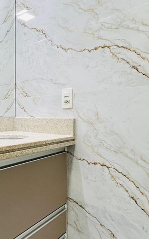 Apartamento à venda com 61m², 2 quartos e 1 vaga Apartamento à venda com 61m², 2 quartos e 1 vagaBanheiro