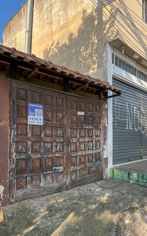 Casa à venda com 180m², 3 quartos e 5 vagasFachada