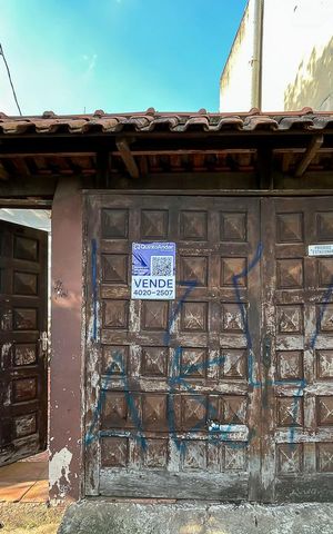 Casa à venda com 180m², 3 quartos e 5 vagasFachada 