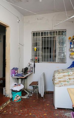 Casa à venda com 180m², 3 quartos e 5 vagasÁrea de serviço