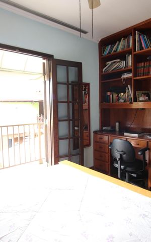 Casa à venda com 226m², 4 quartos e 6 vagasSuíte 2