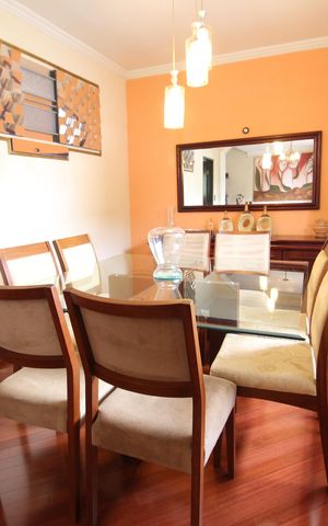 Casa à venda com 226m², 4 quartos e 6 vagasSala de Jantar