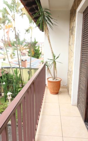Casa à venda com 226m², 4 quartos e 6 vagasSuíte 1