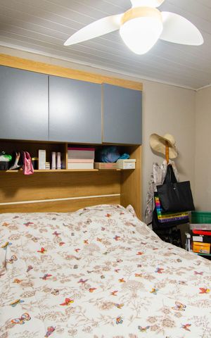 Casa à venda com 200m², 4 quartos e 3 vagas Casa à venda com 200m², 4 quartos e 3 vagasQuarto 4
