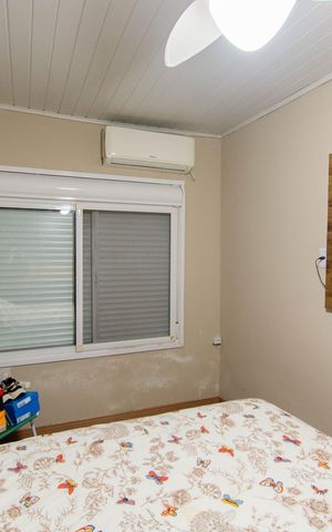 Casa à venda com 200m², 4 quartos e 3 vagas Casa à venda com 200m², 4 quartos e 3 vagasQuarto 4