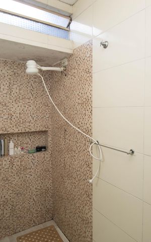 Casa à venda com 150m², 3 quartos e 1 vagaBanheiro