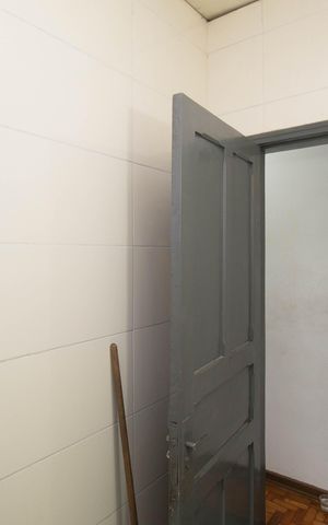 Casa à venda com 150m², 3 quartos e 1 vagaBanheiro