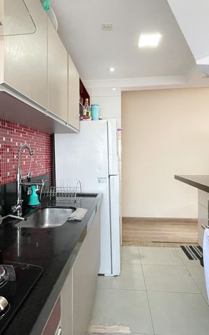 Apartamento à venda com 168m², 3 quartos e 3 vagas Apartamento à venda com 168m², 3 quartos e 3 vagasCozinha