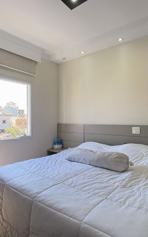 Apartamento à venda com 168m², 3 quartos e 3 vagas Apartamento à venda com 168m², 3 quartos e 3 vagasSuíte