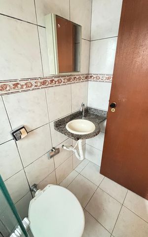 Casa à venda com 130m², 3 quartos e 3 vagas Casa à venda com 130m², 3 quartos e 3 vagasBanheiro da Suíte