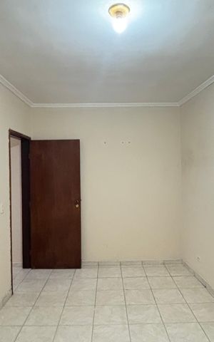 Casa à venda com 130m², 3 quartos e 3 vagas Casa à venda com 130m², 3 quartos e 3 vagasQuarto 1