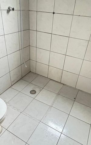 Casa à venda com 130m², 3 quartos e 3 vagas Casa à venda com 130m², 3 quartos e 3 vagasBanheiro