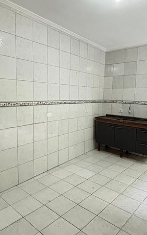 Casa à venda com 130m², 3 quartos e 3 vagas Casa à venda com 130m², 3 quartos e 3 vagasCozinha