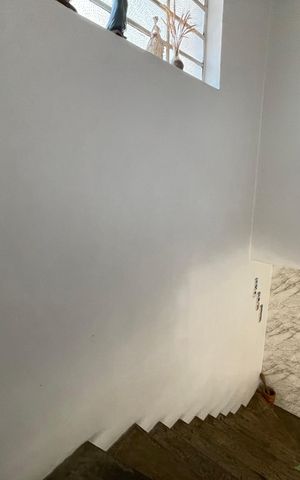 Casa à venda com 150m², 3 quartos e 1 vaga Casa à venda com 150m², 3 quartos e 1 vagaEscada