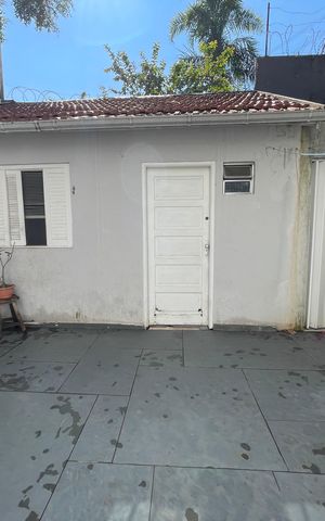 Casa à venda com 150m², 3 quartos e 1 vaga Casa à venda com 150m², 3 quartos e 1 vagaQuintal