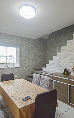 Casa à venda com 400m², 3 quartos e 8 vagas Casa à venda com 400m², 3 quartos e 8 vagasSala de Jantar