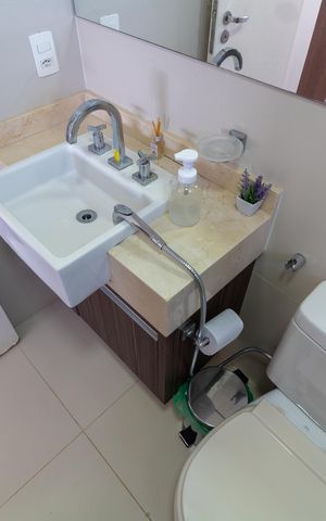 Apartamento à venda com 90m², 2 quartos e 2 vagas Apartamento à venda com 90m², 2 quartos e 2 vagasBanheiro da Suíte