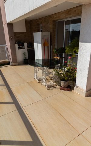 Apartamento à venda com 90m², 2 quartos e 2 vagas Apartamento à venda com 90m², 2 quartos e 2 vagasSacada Sala de Jantar