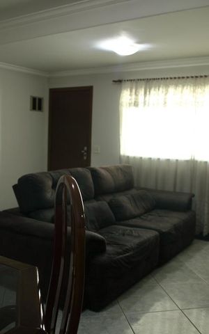 Casa à venda com 104m², 3 quartos e 2 vagasSala