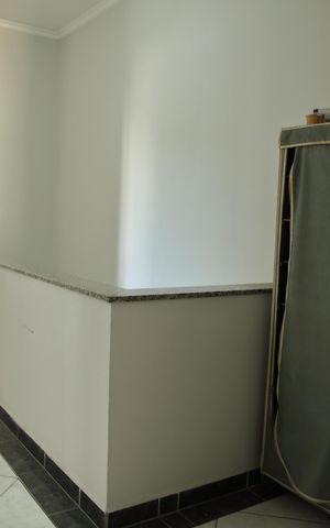 Casa à venda com 104m², 3 quartos e 2 vagasHall