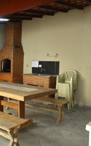 Casa à venda com 104m², 3 quartos e 2 vagasÁrea comum - Churrasqueira